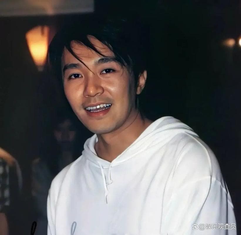 周星驰电影排行榜：从《大话西游》到《功夫》，解密星爷的喜剧哲学