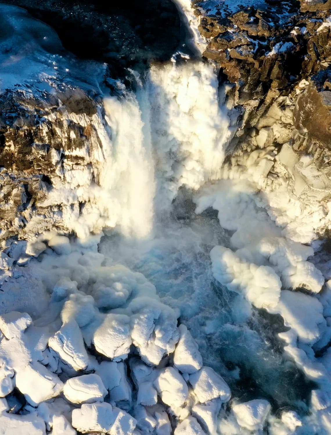 长白山：守护绿色奇迹，打造冰雪乐园