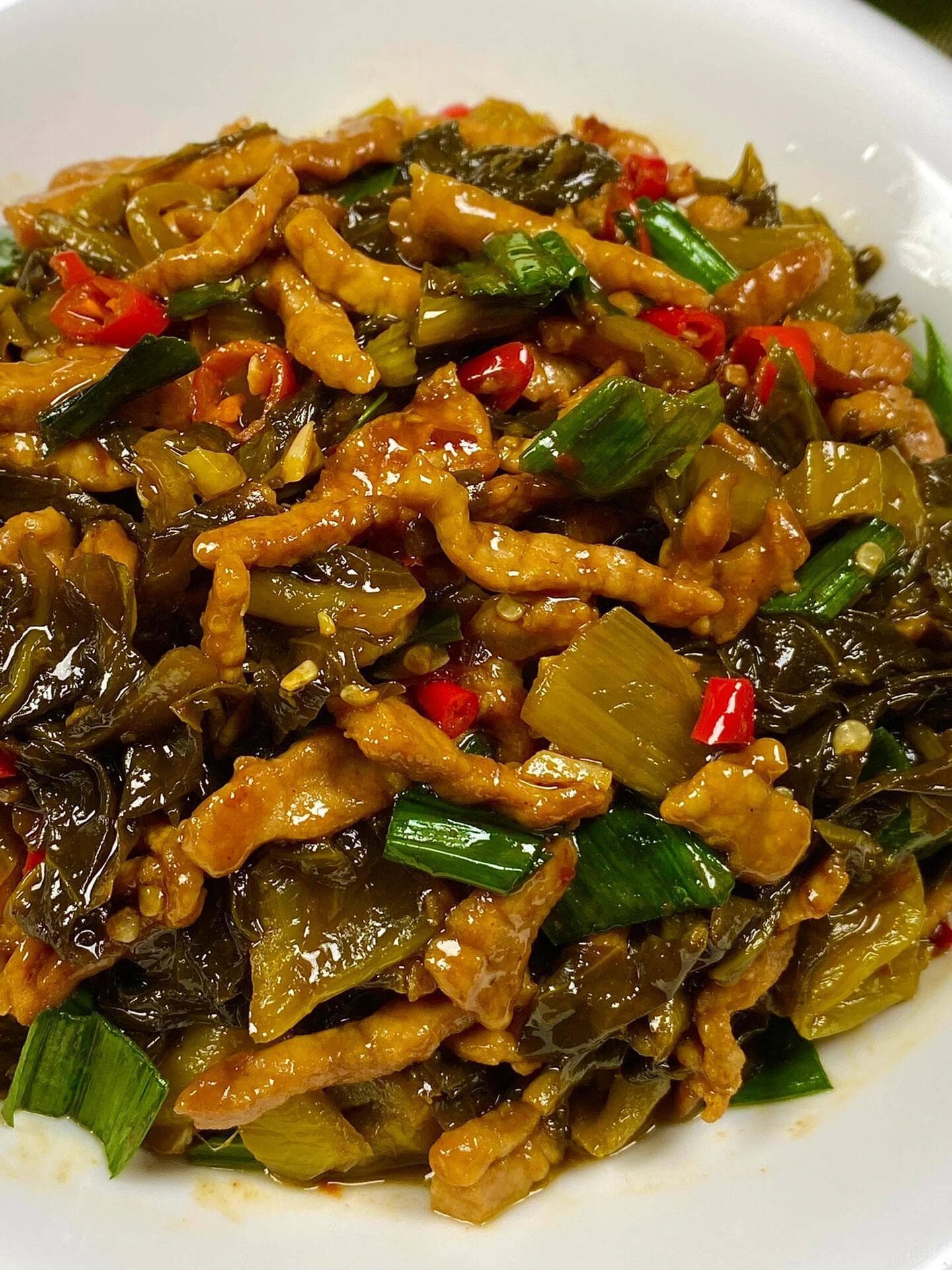 酸爽开胃的酸菜炒肉丝