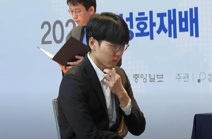 王星昊，三星杯激战申真谞，持续稳定输出，局面占优！