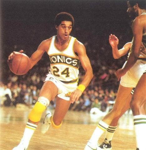 1979年NBA总冠军及FMVP：西雅图超音速队和丹尼斯-约翰逊