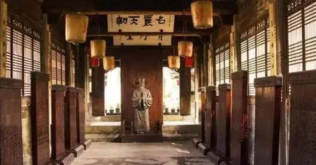宋明理学对“三纲”及忠君道德的凸显，将忠君思想上升至天理？
