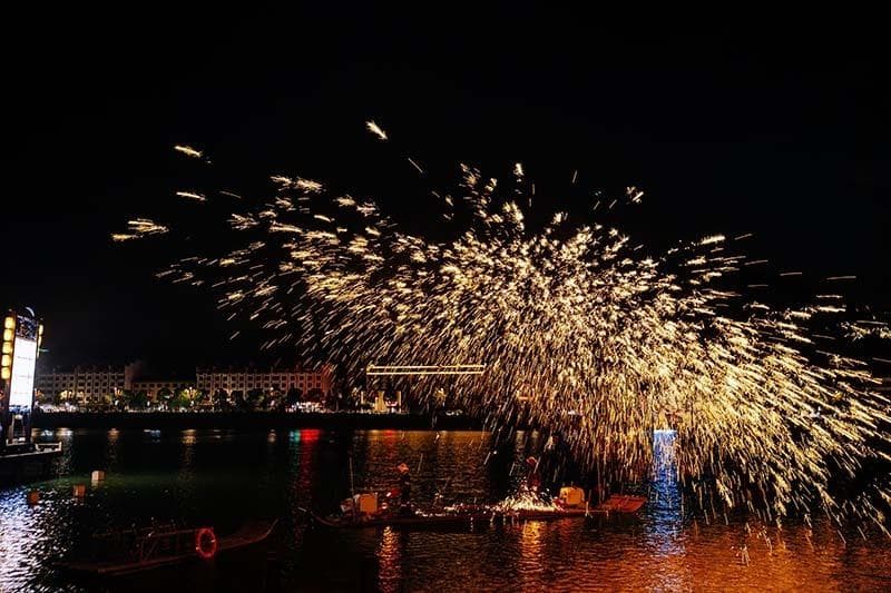 湖南衡阳南岳里·庙会民俗美食街正式开街，开启南岳文旅夜游新篇章