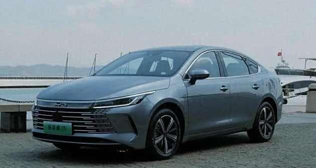 油混、插混、增程式，这三种混动车，都有哪些优缺点，该如何选择