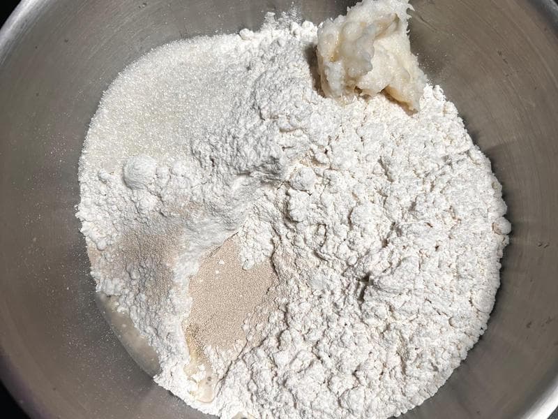 云南特色破酥包（香葱肉）