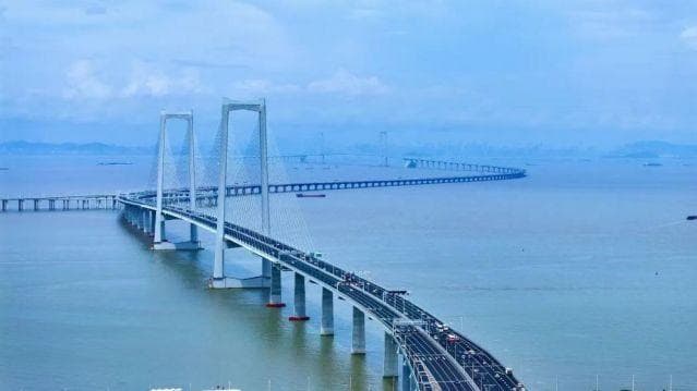 深中通道的泼天流量，还带旺了什么？