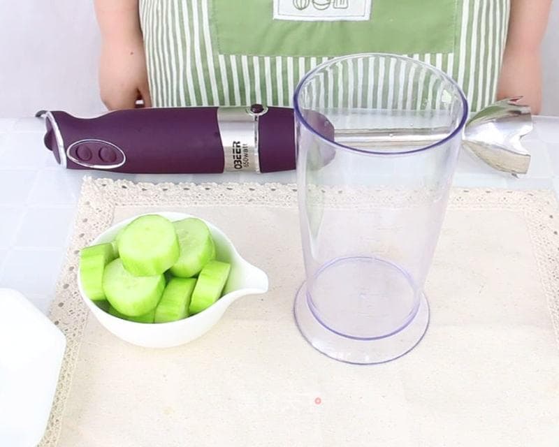 婴儿宝宝辅食——黄瓜汁