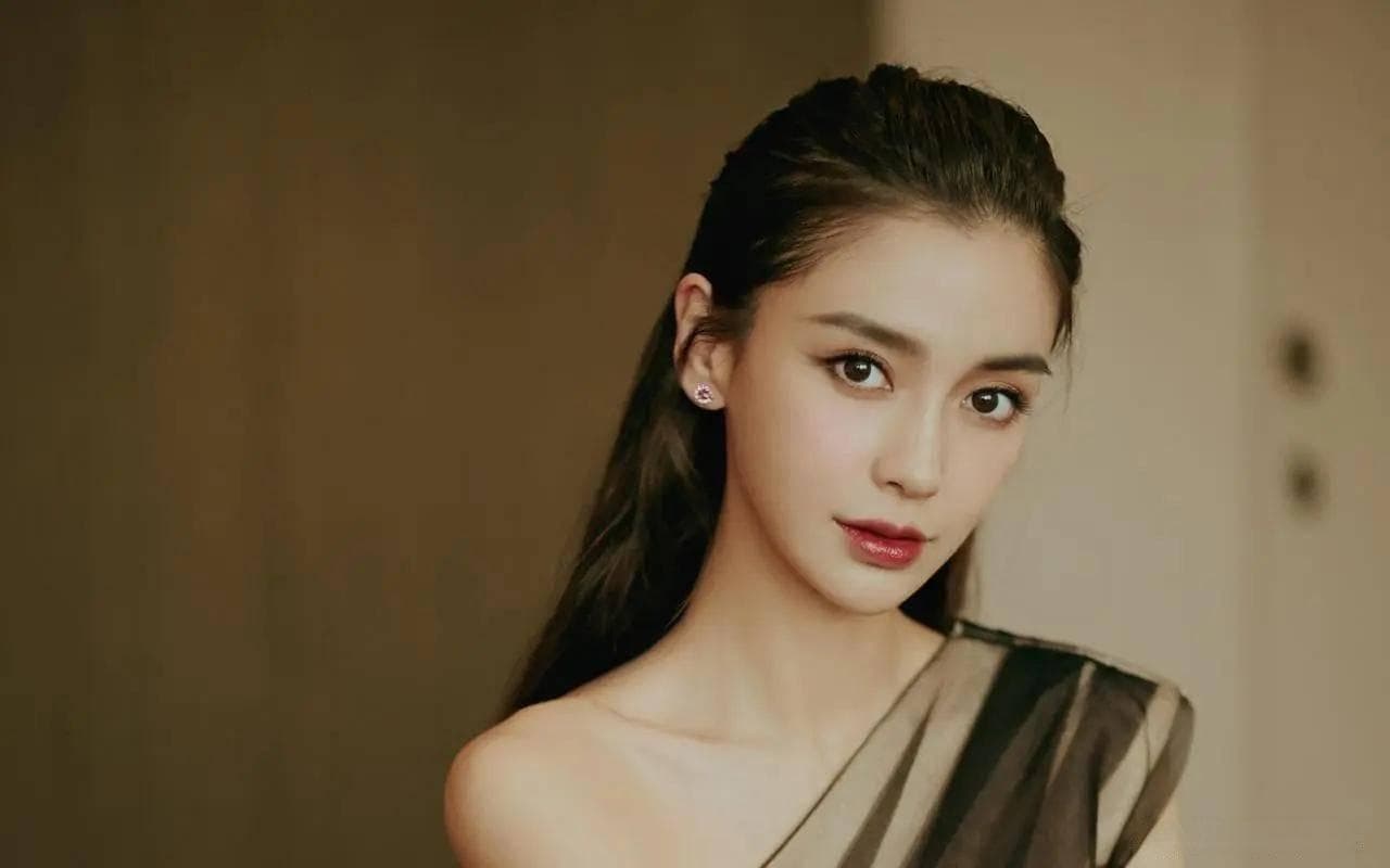 Angelababy缺席《奔跑吧兄弟》第12季，网友热议：何时才能重返奔跑？
