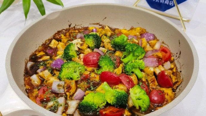 美味低卡～鸡肉拱蛋