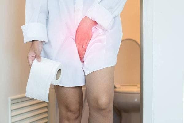 人每天排几次尿，说明肾健康？医生：若出现这些异常，需及时就医