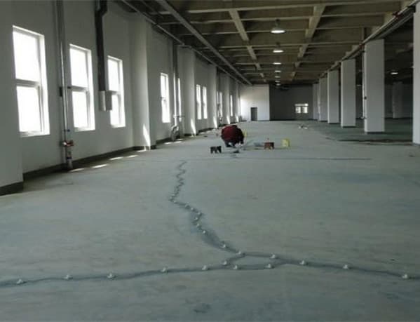 楼板出现裂缝后的13条防治措施