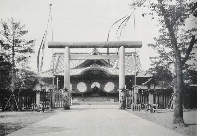 日本战败投降后，麦克阿瑟为何放弃烧毁日本的靖国神社