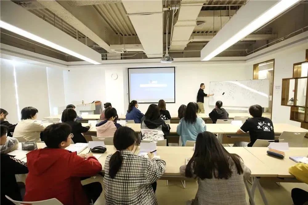 什么是传播学？它的基本概念是什么？