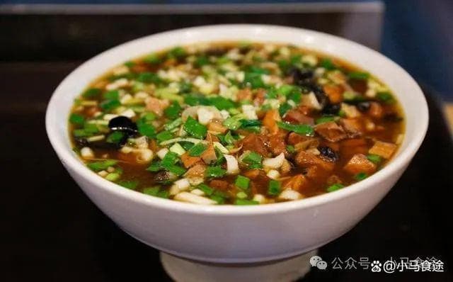 西安十大名面：从长安臊子面到户县摆汤面