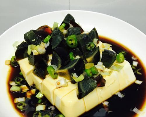 清水豆腐，简单又营养的家常美食（清淡爽口、易于消化的豆腐佳肴）