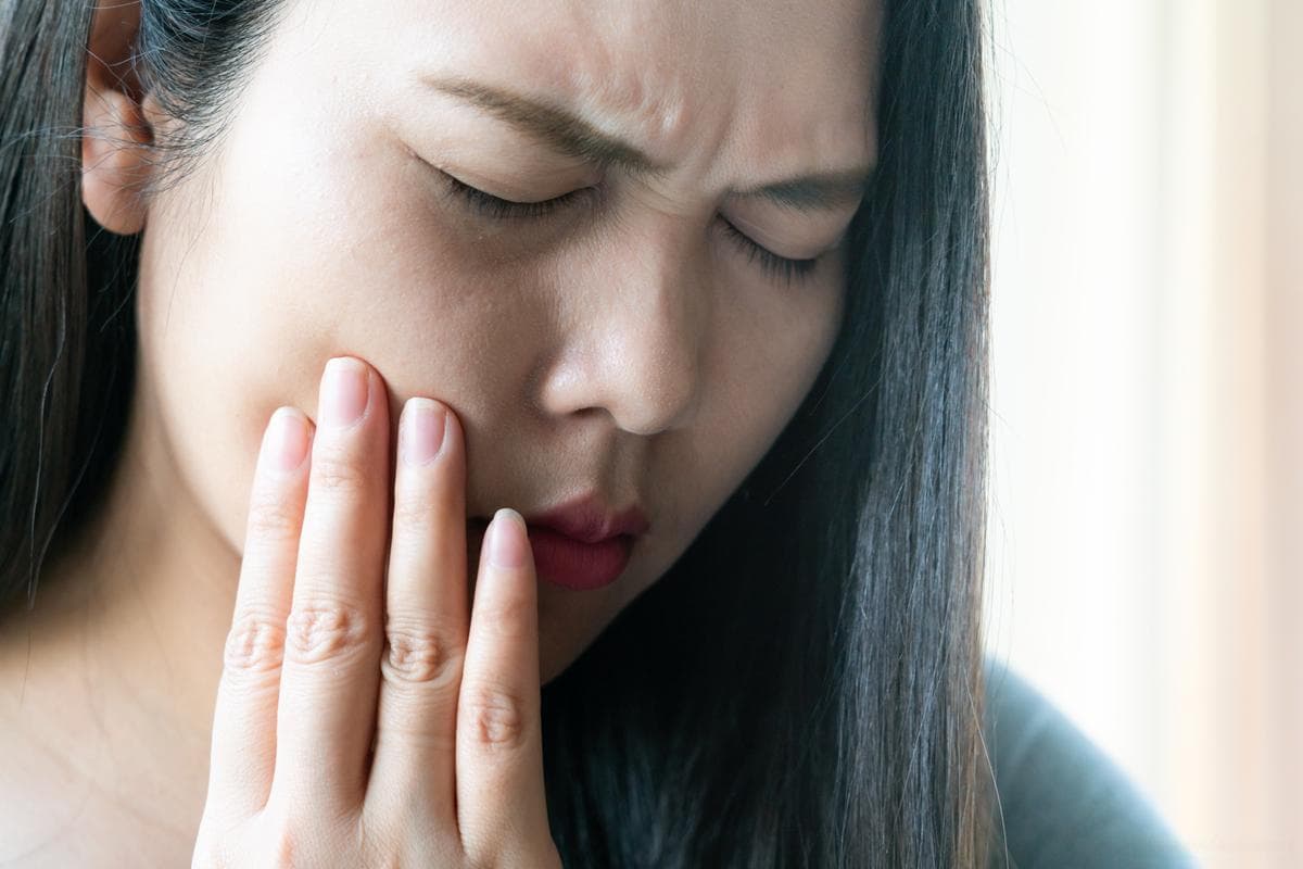 智齿到底要不要拔？医生坦言：若出现这些情况，需及时拔掉