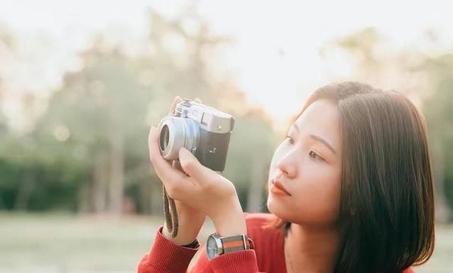 解码中年女性情感需求：八大维度构建深层连接