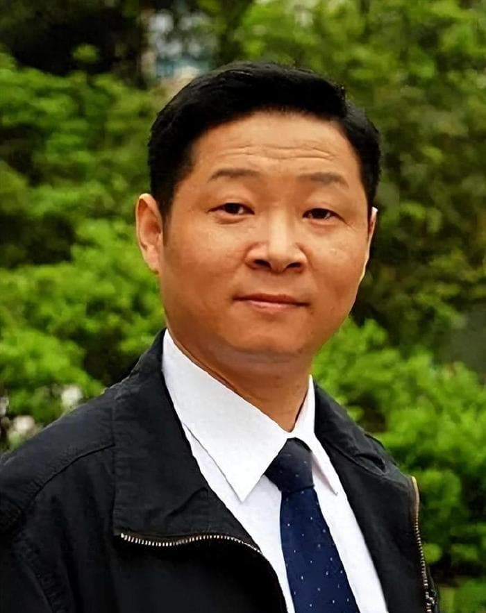 从“三德子”到养鸡大户：赵亮的跨界人生