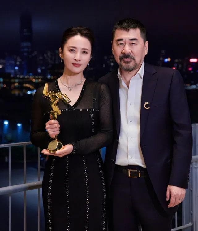 从相互欣赏到事业共赢：陈建斌蒋勤勤的婚姻保鲜之道
