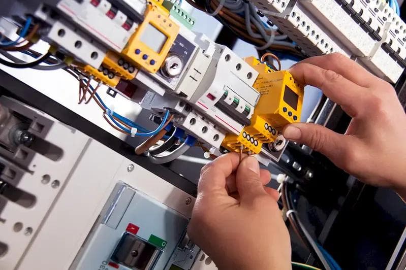 使用工具进行施工和维修：完整的技能指南