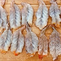整只虾做的炸虾排
