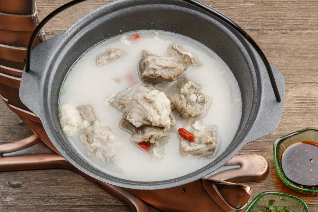 冬季的羊肉有“6不吃”！第三点很重要，做不对会伤肝