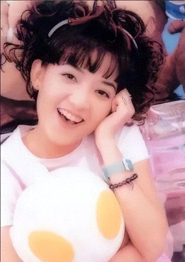 范晓萱从春晚爆红到被骂 “堕落”，再到重生获奖，成就别样人生
