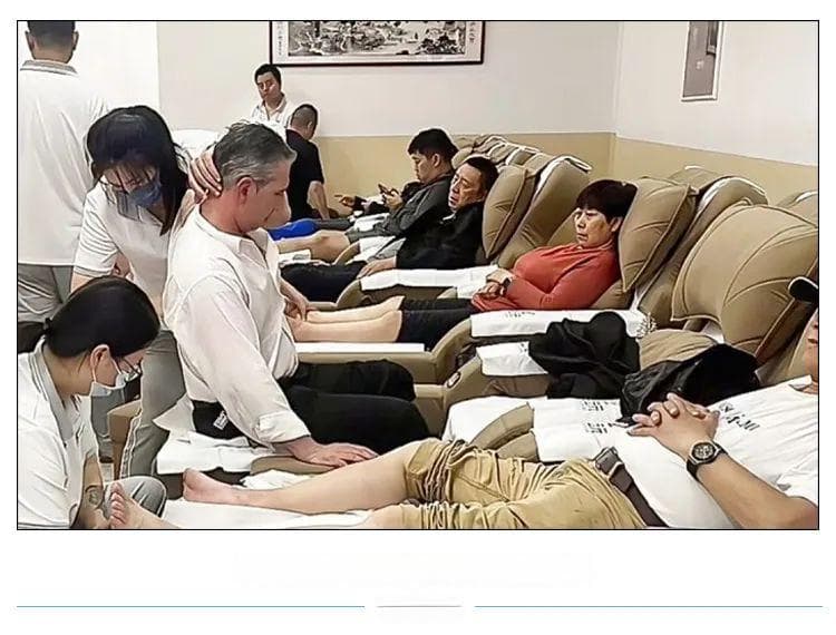 中国修脚店进军华尔街：郑远元的海外扩张之路