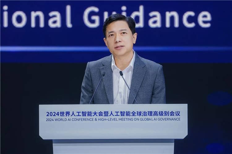 百度文心大模型将开源，李彦宏“智商税”言论遭DeepSeek挑战后反转？