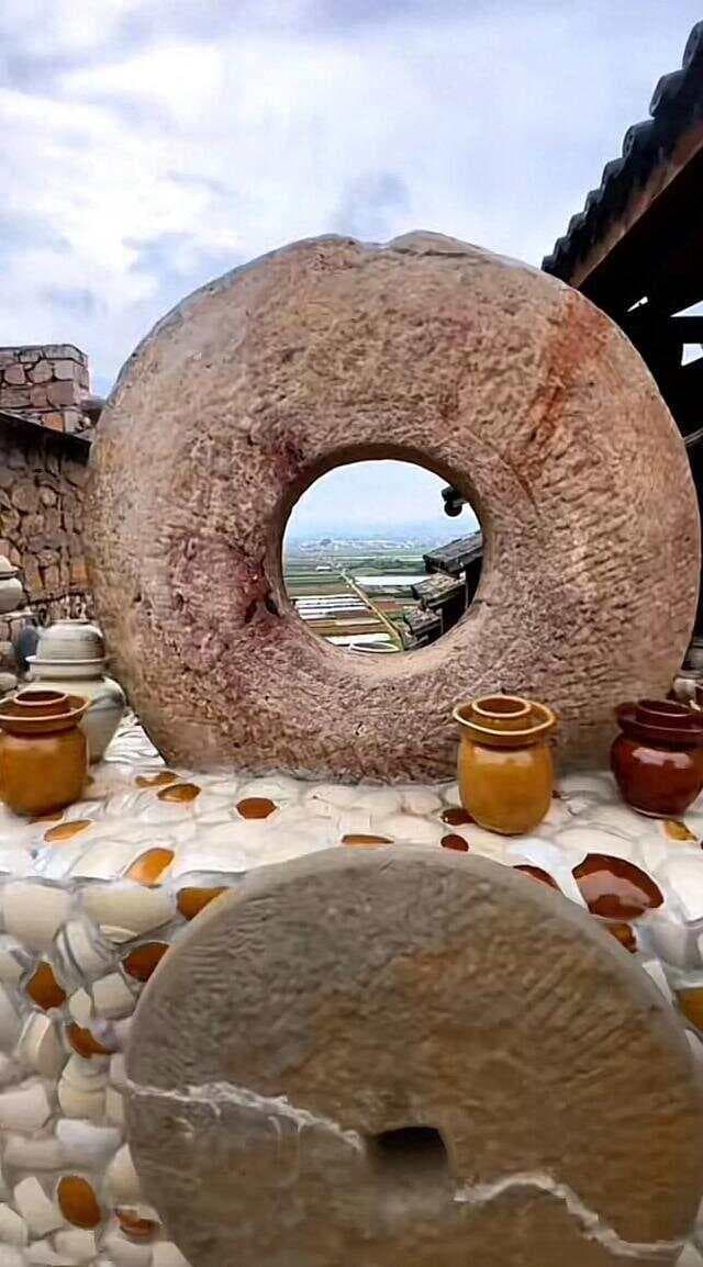 云南红河州建水县贝山陶庄：体验传统陶艺魅力的绝佳去处