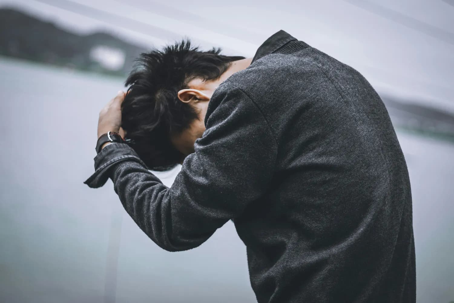 暴力催收下的心理重压：如何保护你的心理健康？