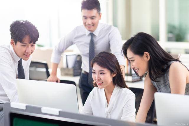 职场如果不想自找麻烦，遇到这6种情况，你要学会装聋作哑