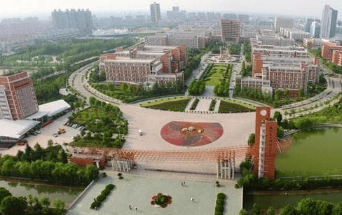 杭州电子科技大学：毕业生仅39%进信息技术行业，平均月薪7900元