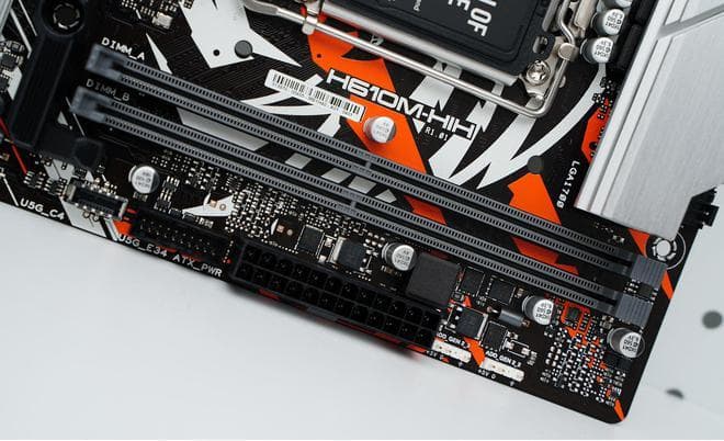 游戏电脑硬件选购指南：Intel VS AMD，单核VS多核，你该如何选择？