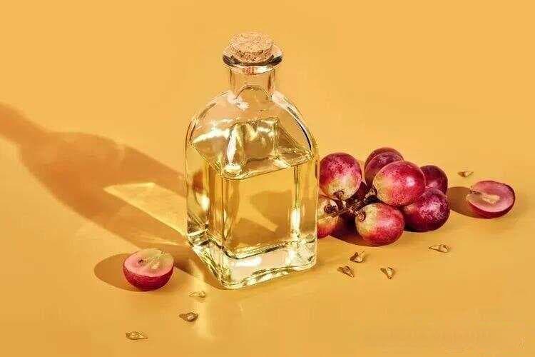 饮食指南：经常食用葡萄籽油对您的身体有何影响？
