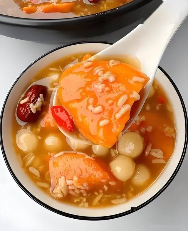 “祛湿第一汤”竟是这3道汤！多喝这3汤，健脾补肺，排出湿气