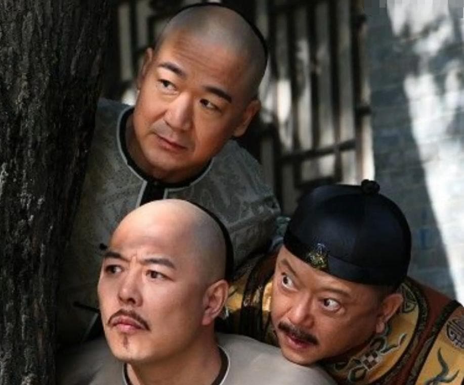“纪晓岚”铁三角重聚，口碑一落千丈，张铁林吹胡子瞪眼拖后腿