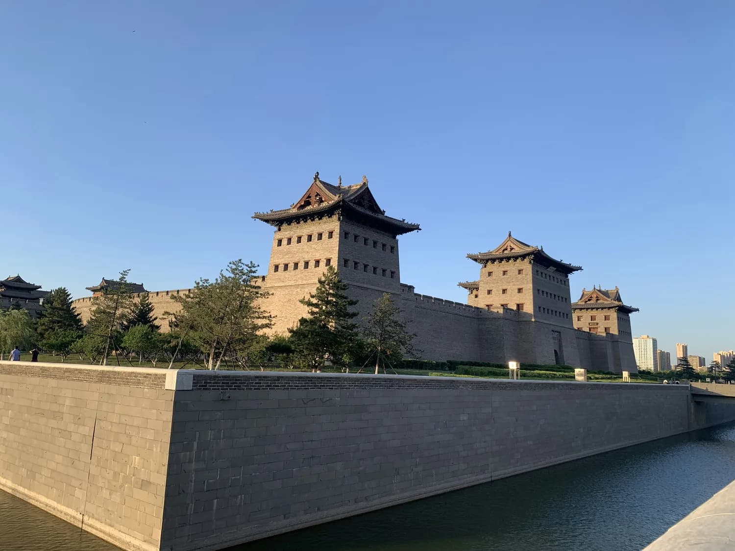 打卡大同古城墙&云冈石窟，感受千年历史