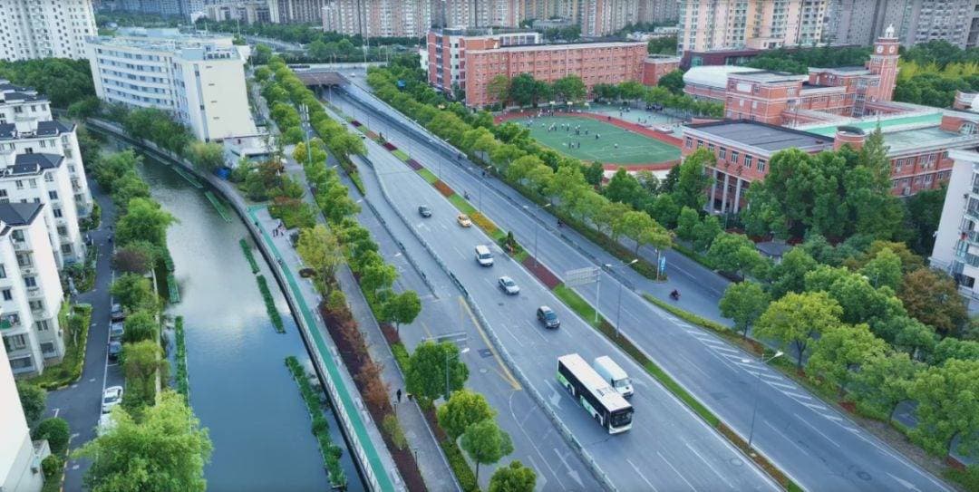 来万里公园，感受绿色城市