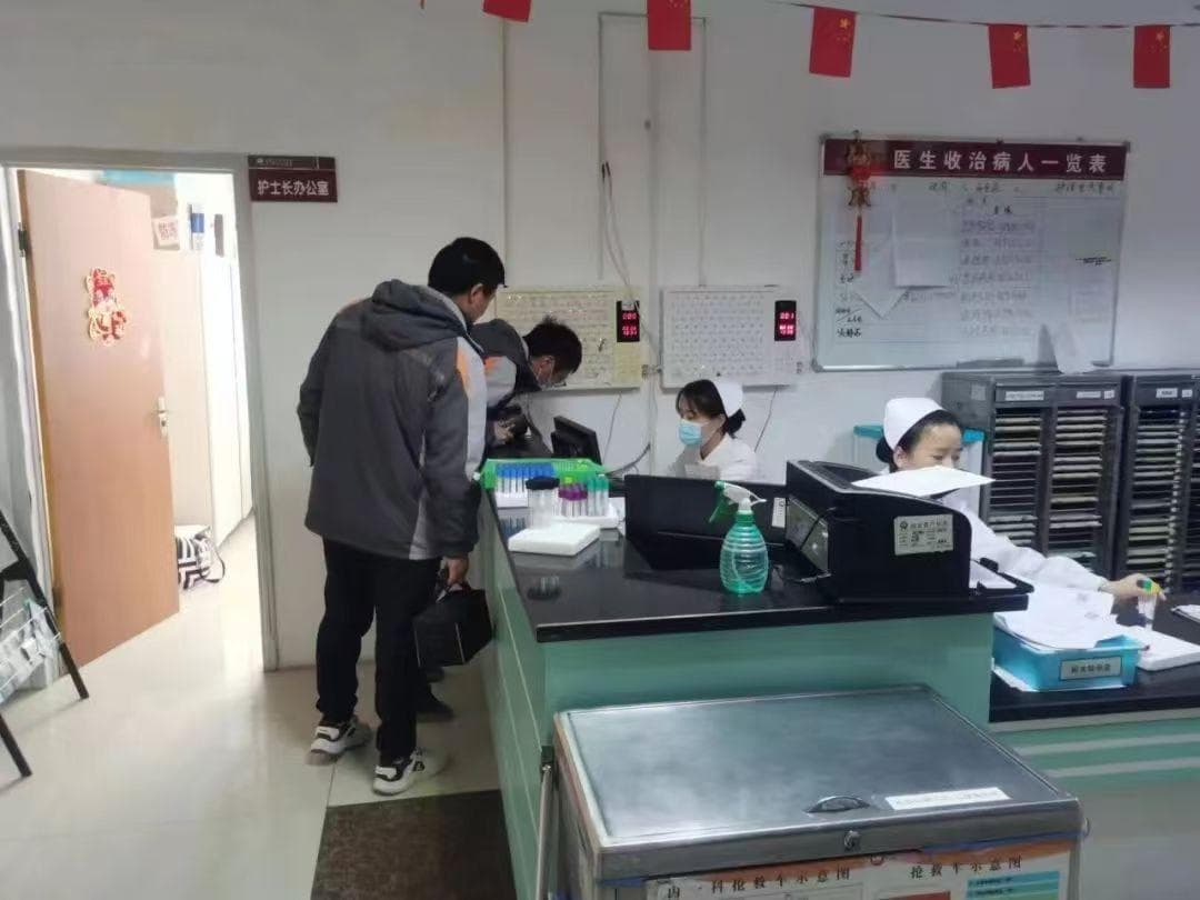 中国电信5G赋能远程医疗：这些“赛博医护”操作你见过吗？