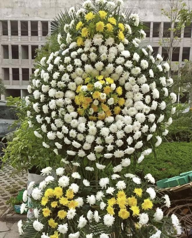 珠海市殡仪馆（青松园）花圈的寓意与选择，送别最真挚的表达