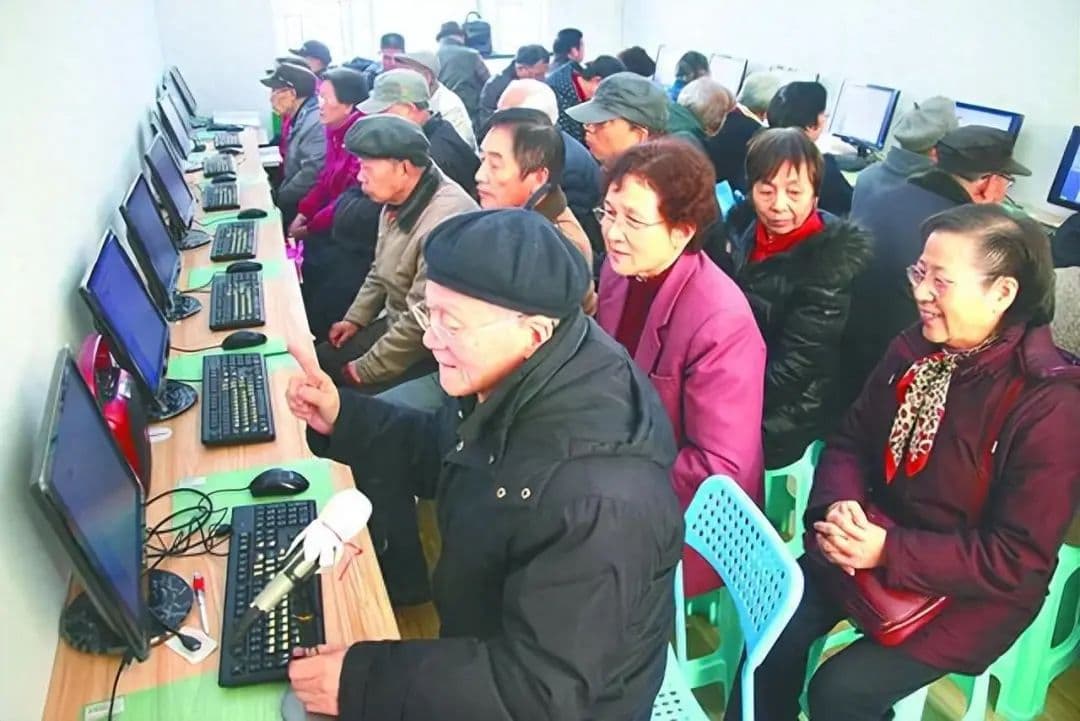 【科技志愿服务·江苏在行动①】姚鸿滨：让老年人追上智能时代