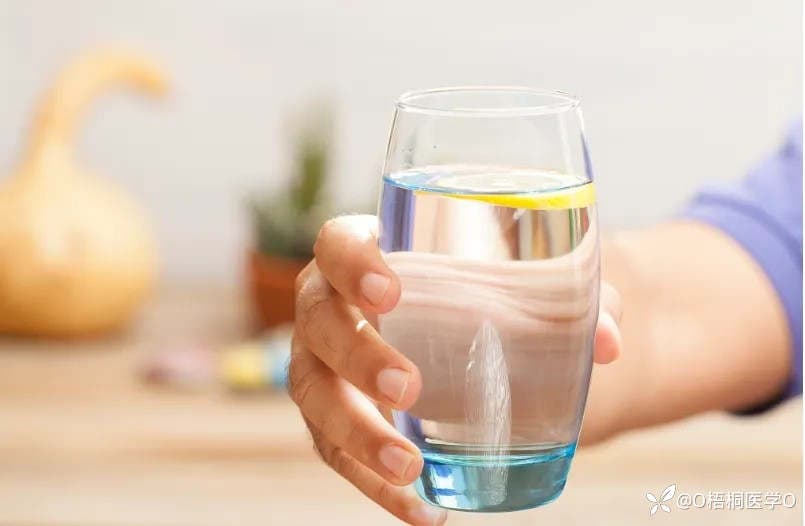 手术前后喝水有讲究，如何开启术后康复 “加速键”？