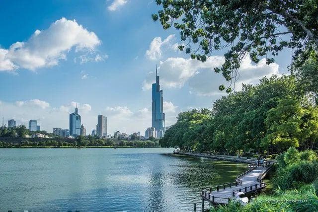 南京十大旅游景点，每一个都有独特的历史和文化背景