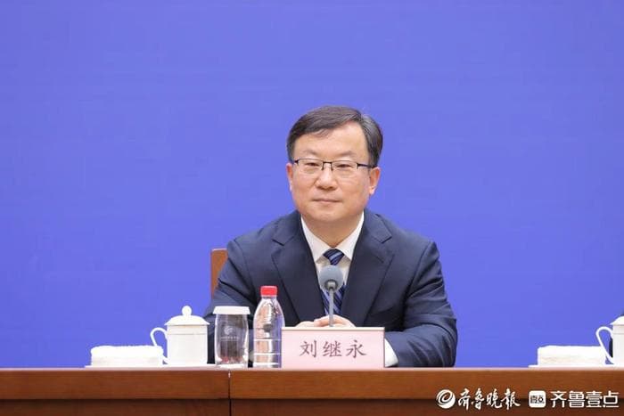 浪潮集团：研发技术人员占员工总数半数以上