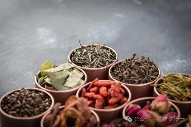 喝茶，降低老年痴呆风险？哪种茶叶、怎么泡效果最好？