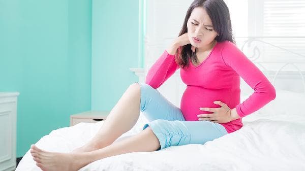 孕早期妇女饮食指南：从营养均衡到心理调节