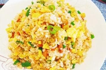炒米饭热量