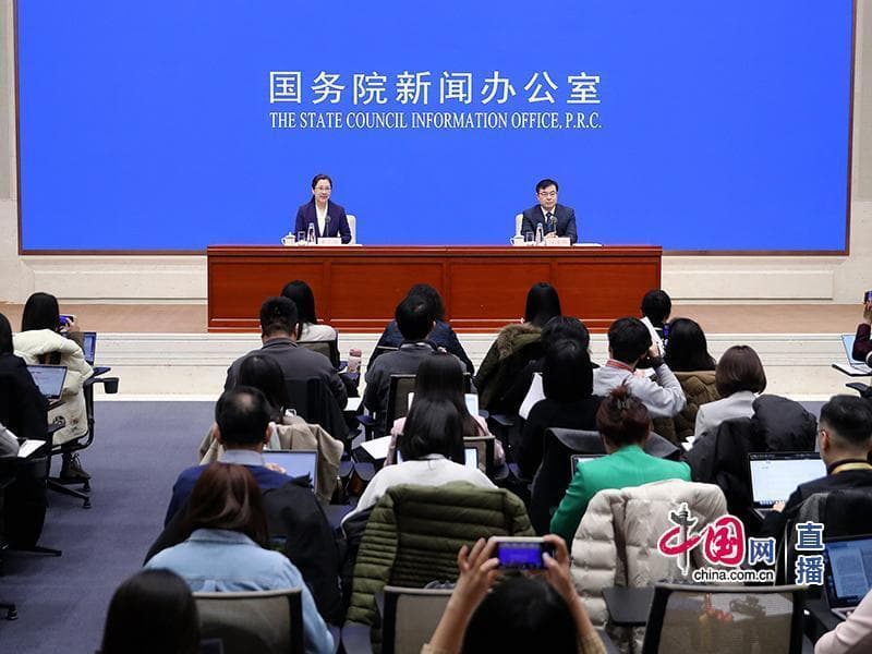 国家统计局：今年前两个月，我国与美国的进出口额同比增长3.5%