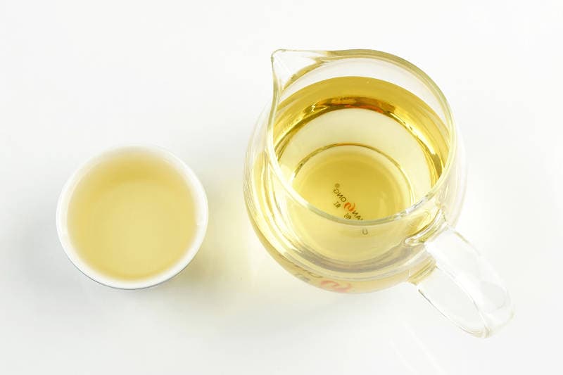 喝茶怕牙齿变黄？注意这几点完全可以避免！